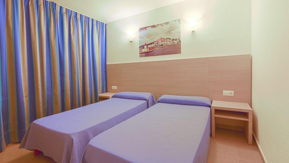 Apartamentos Vistamar II Плая ден Боса Екстериор снимка